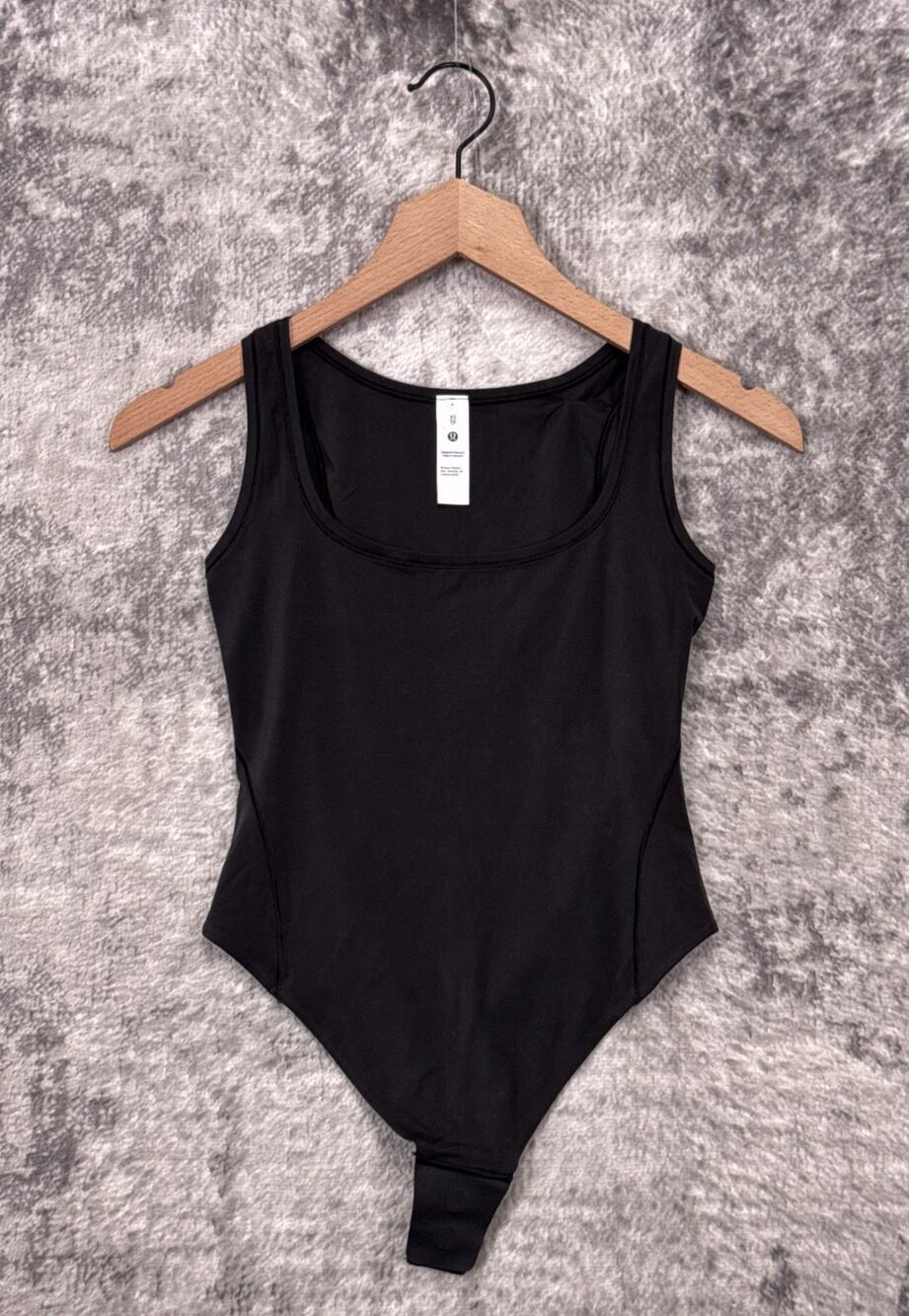 New Lululemon Bodysuit XS Womens Black Nulu Square Neck Sleeveless Top